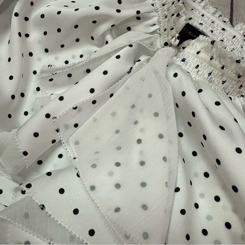 White House Black Market Puff Sleeve Blouse with Tie Front sz 8 ruffle sheer - Picture 10 of 10